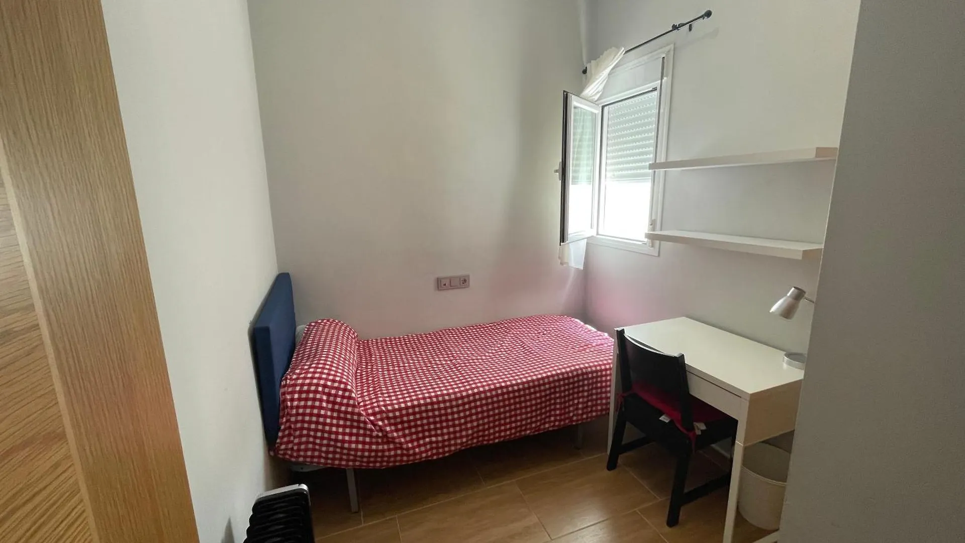 Apartamento Centro Con Garaje Incluido Huelva Daire
