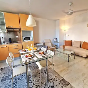 Confortable Apartamento En El Centro De Con Parking , Torremolinos España