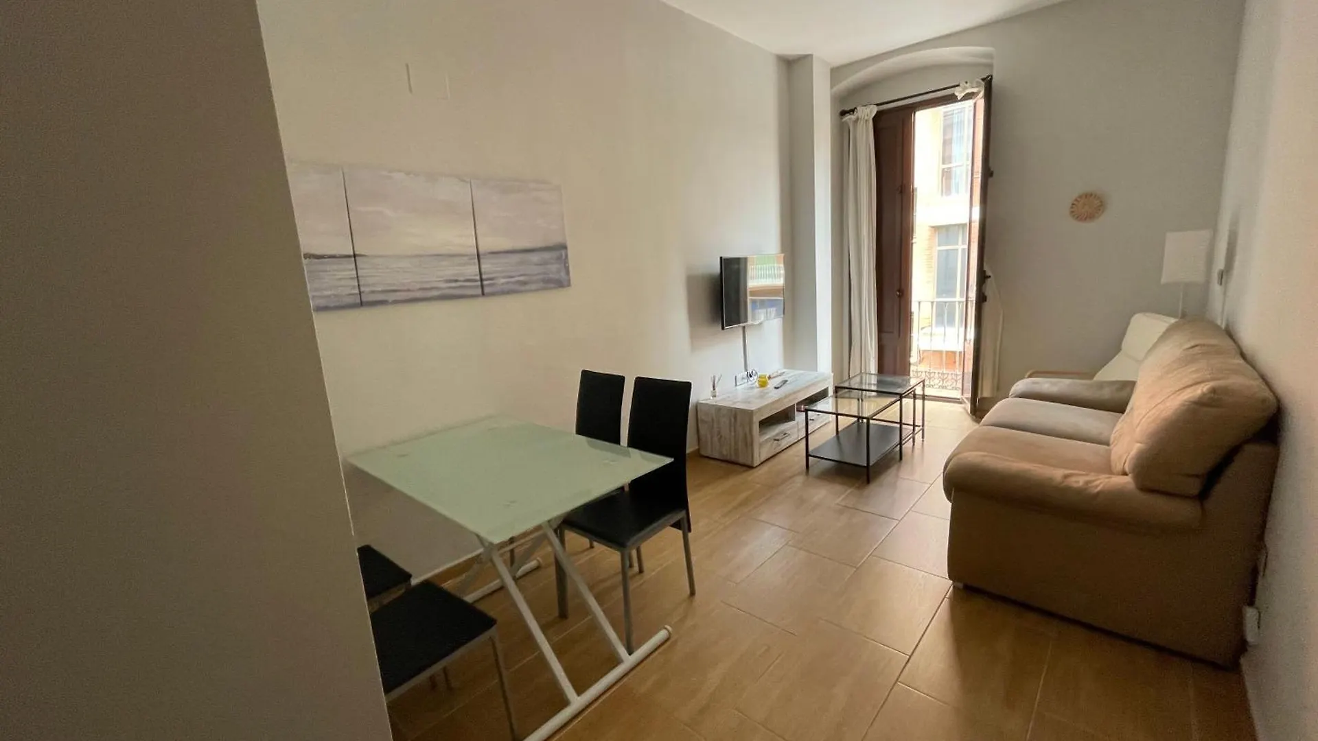 Apartamento Centro Con Garaje Incluido Huelva 0*,  Spanyolország